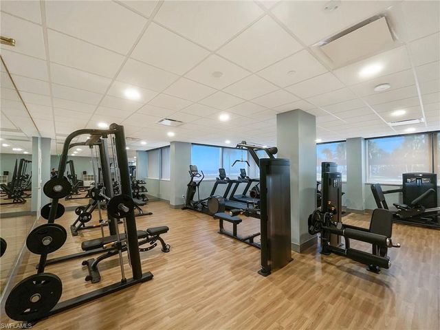 4005 Gulf Shore BLVD N 904, Naples, FL 34103