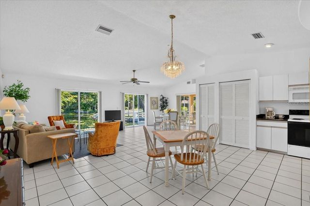 138 49TH COURT E, Palmetto, FL 34221