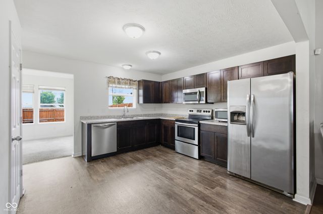 8038 Grove Berry Way, Indianapolis, IN 46239