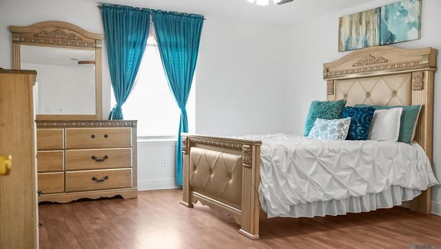 59460 Sexton Dr, Plaquemine, LA 70764