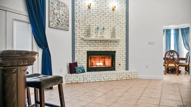 59460 Sexton Dr, Plaquemine, LA 70764