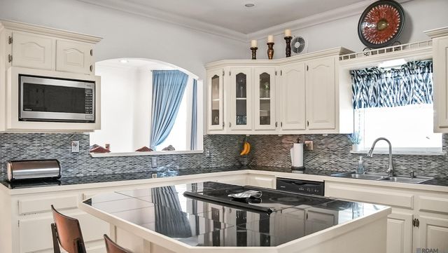 59460 Sexton Dr, Plaquemine, LA 70764