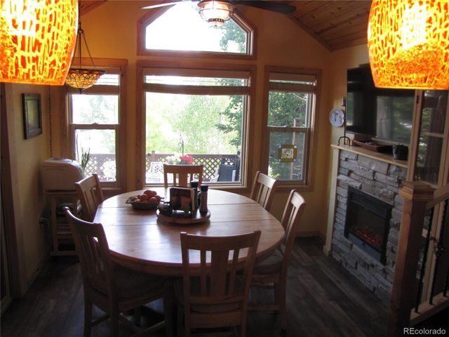 233 Tressel Trl, Hartsel, CO 80449