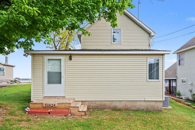 51624 Fish Lake Drive, Marcellus, MI 49067