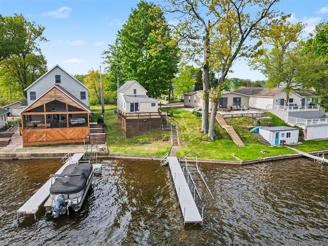 51624 Fish Lake Drive, Marcellus, MI 49067