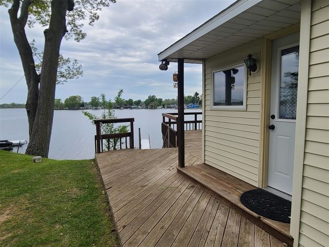 51624 Fish Lake Drive, Marcellus, MI 49067