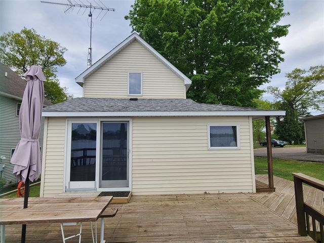 51624 Fish Lake Drive, Marcellus, MI 49067