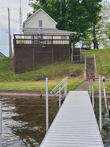 51624 Fish Lake Drive, Marcellus, MI 49067