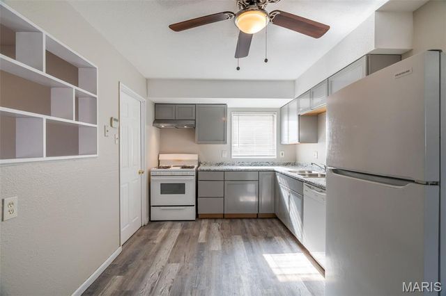 1688 Maldon Lane, St Louis, MO 63136