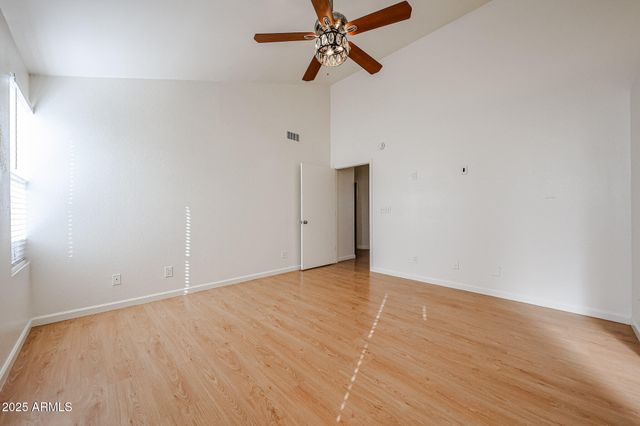 214 S RUSH Circle E, Chandler, AZ 85226