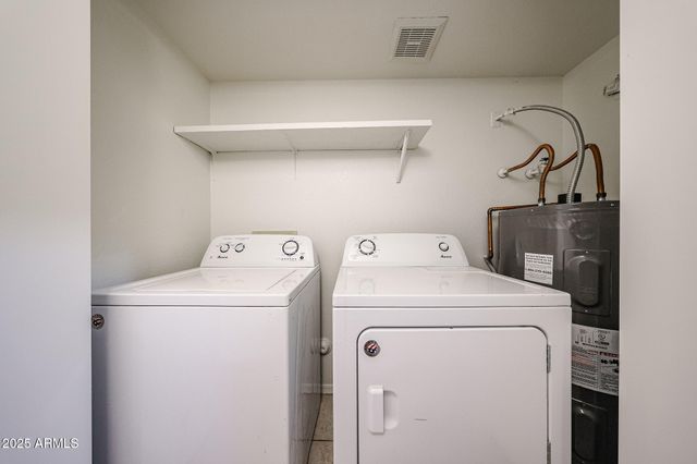 214 S RUSH Circle E, Chandler, AZ 85226