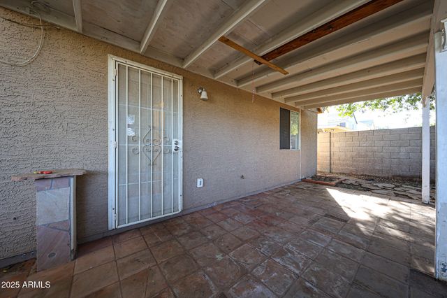 214 S RUSH Circle E, Chandler, AZ 85226