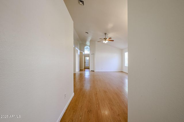 214 S RUSH Circle E, Chandler, AZ 85226