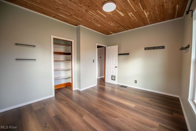 520 11th Street NW, New Philadelphia, OH 44663