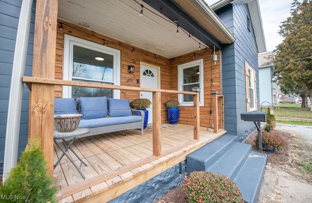 520 11th Street NW, New Philadelphia, OH 44663