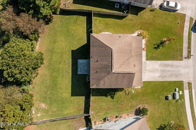 403 Wynbrookee Lane, Jacksonville, NC 28546