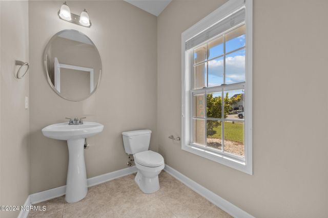 403 Wynbrookee Lane, Jacksonville, NC 28546