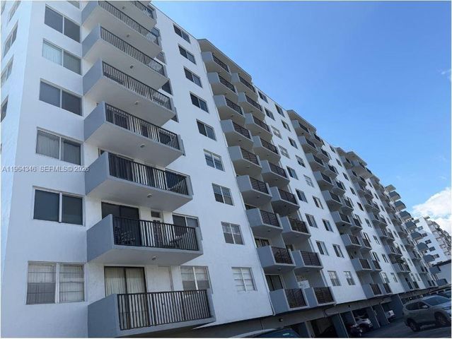3703 NE 166th Street 301, North Miami Beach, FL 33160