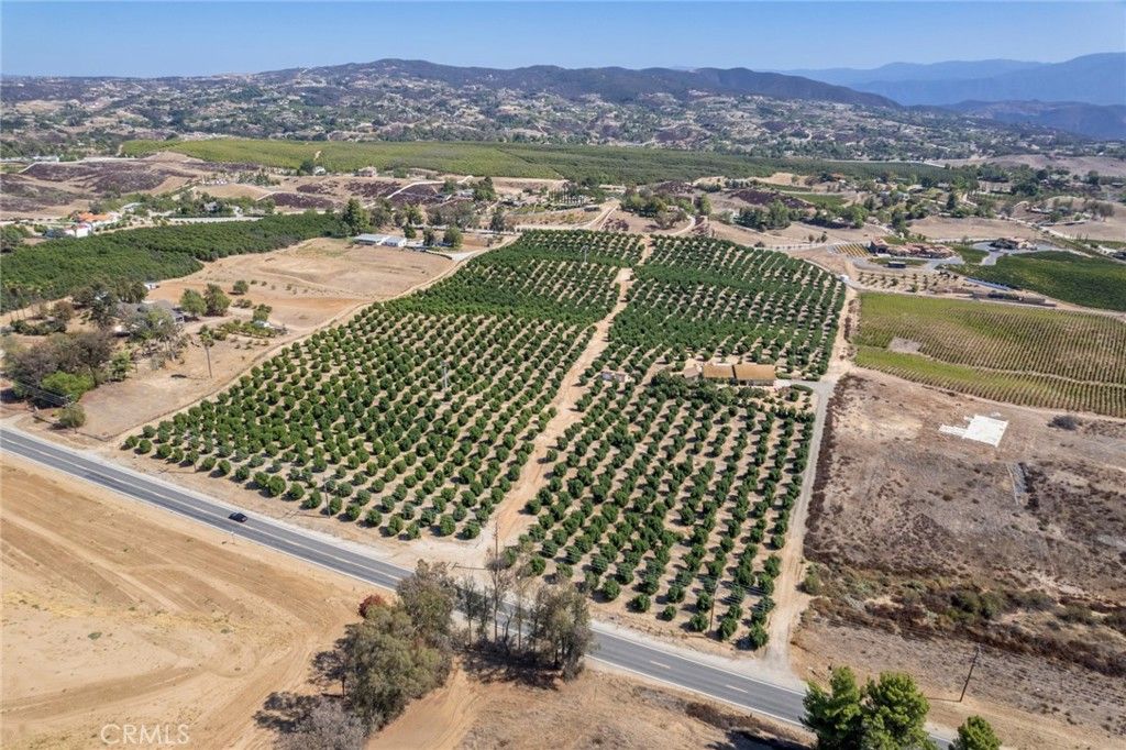 36733 Glenoaks, Temecula, CA 92592 — photo 2