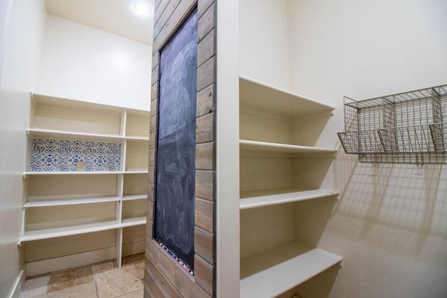 4809 Trails Ct, Modesto, CA 95357