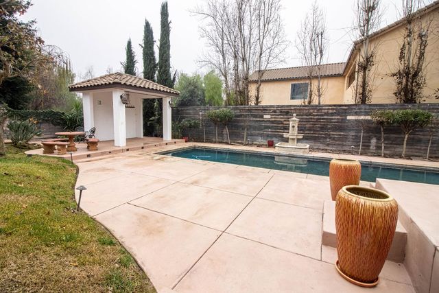 4809 Trails Ct, Modesto, CA 95357