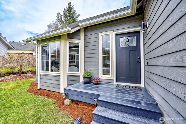 2162 NE Kevos Pond Drive, Poulsbo, WA 98370