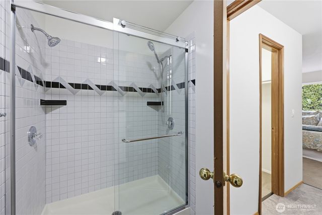 2162 NE Kevos Pond Drive, Poulsbo, WA 98370