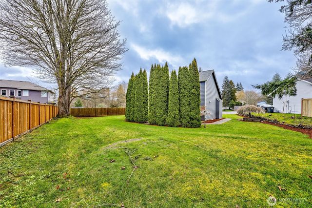 2162 NE Kevos Pond Drive, Poulsbo, WA 98370