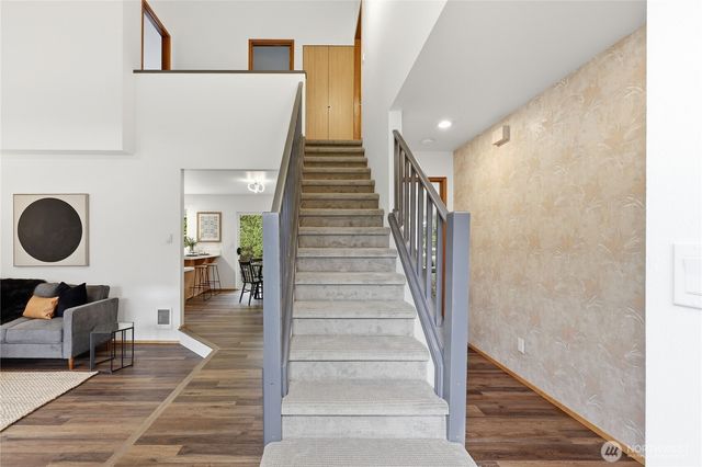 2162 NE Kevos Pond Drive, Poulsbo, WA 98370