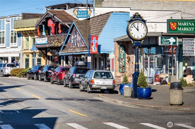 2162 NE Kevos Pond Drive, Poulsbo, WA 98370