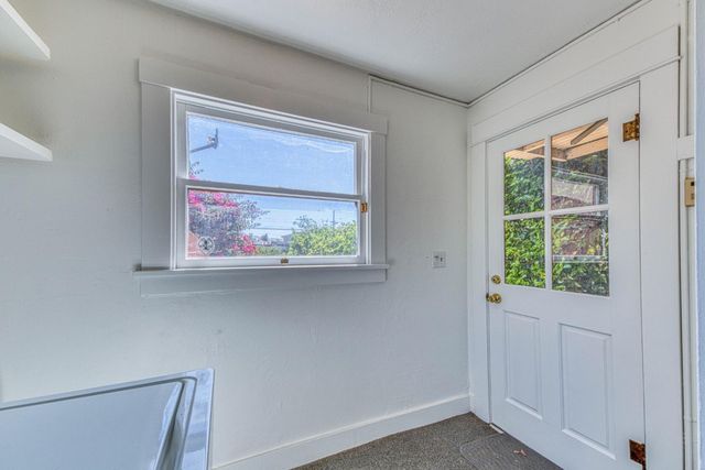 333 West Street, Salinas, CA 93901