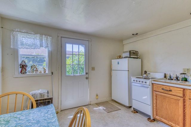 333 West Street, Salinas, CA 93901