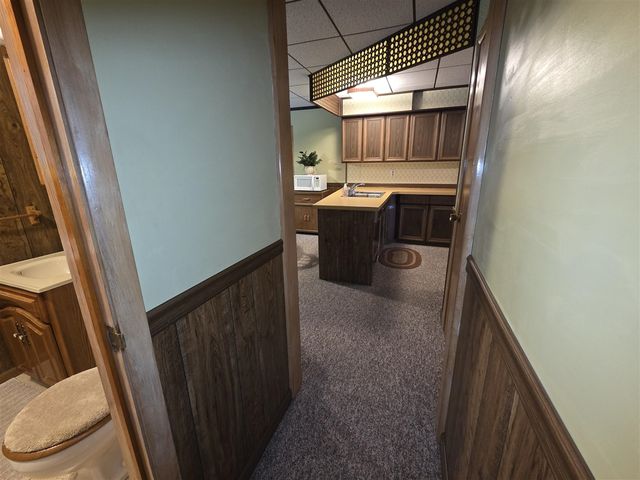 1465 Holton Road, Muskegon, MI 49445