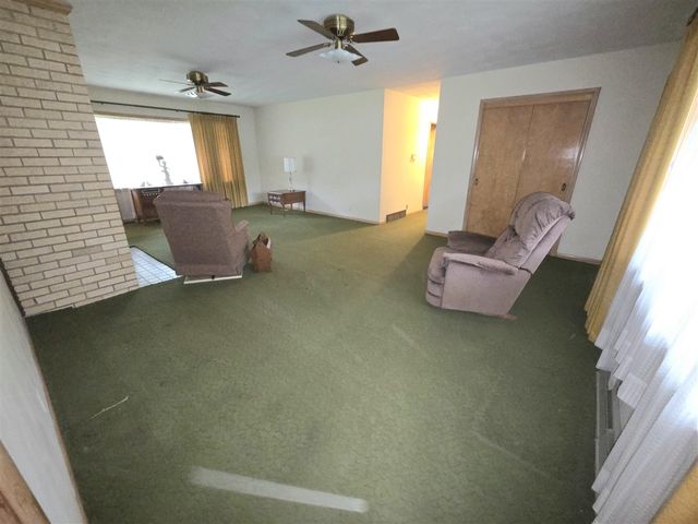 1465 Holton Road, Muskegon, MI 49445
