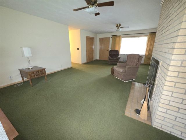 1465 Holton Road, Muskegon, MI 49445