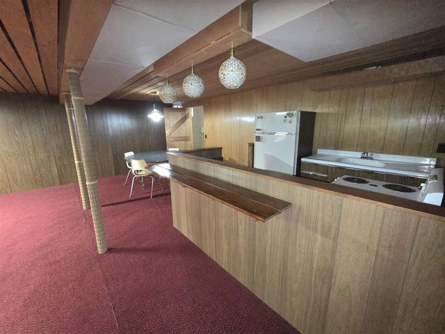 1465 Holton Road, Muskegon, MI 49445