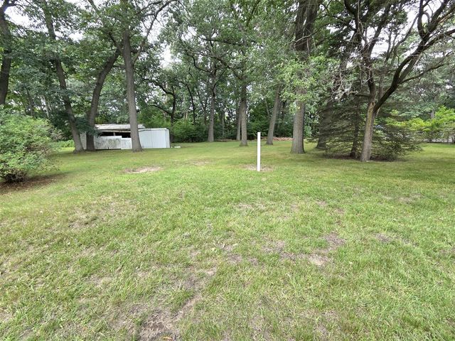 1465 Holton Road, Muskegon, MI 49445