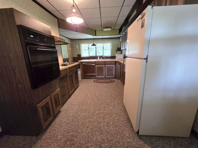 1465 Holton Road, Muskegon, MI 49445