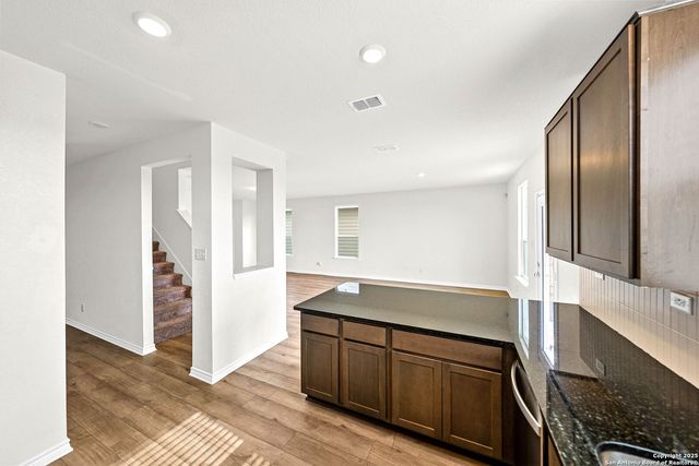 4750 Broadside Ave, Von Ormy, TX 78073