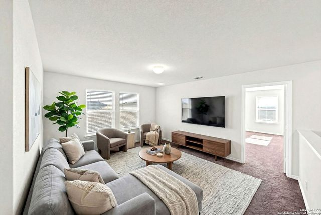 4750 Broadside Ave, Von Ormy, TX 78073