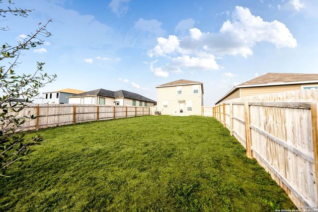 4750 Broadside Ave, Von Ormy, TX 78073