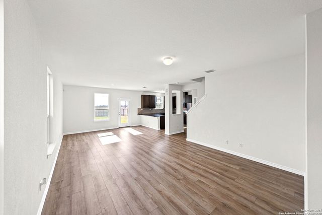 4750 Broadside Ave, Von Ormy, TX 78073