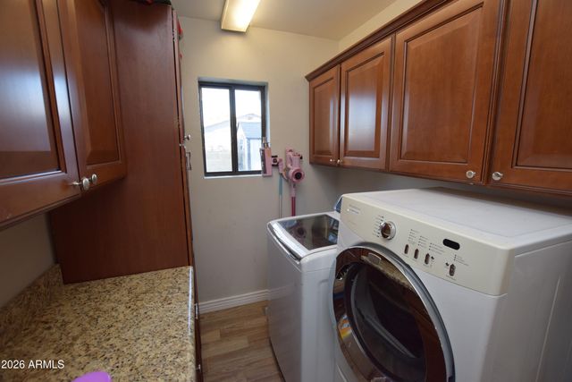 946 E DENTON Lane, Phoenix, AZ 85014