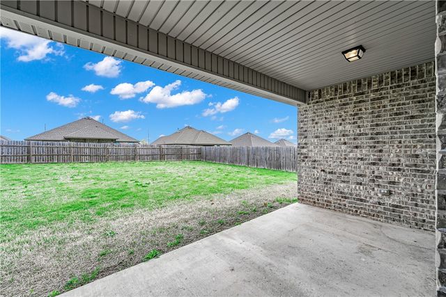 1120 Gardenia Street, Centerton, AR 72719