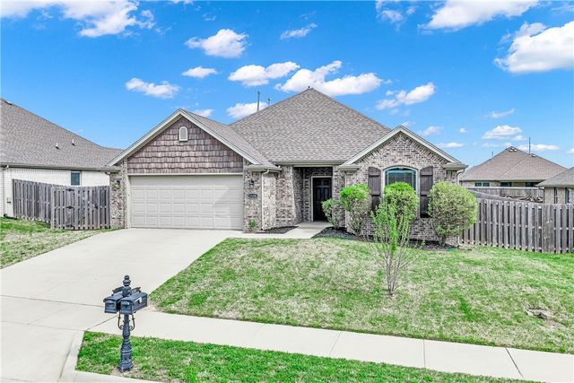 1120 Gardenia Street, Centerton, AR 72719