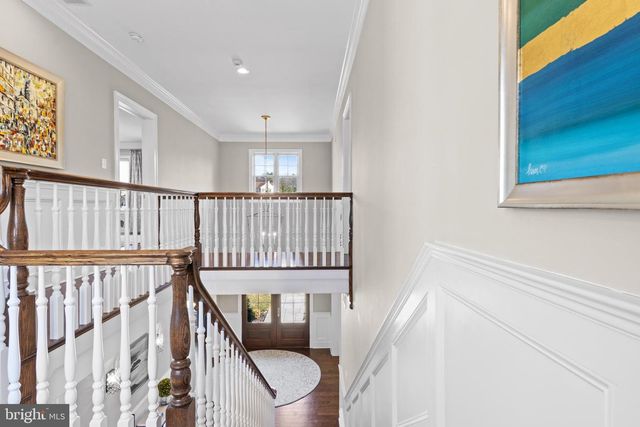 2207 WHITE HORSE RD, Berwyn, PA 19312