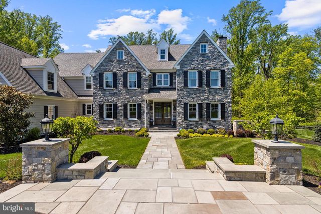 2207 WHITE HORSE RD, Berwyn, PA 19312