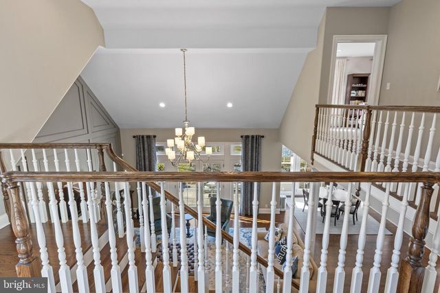 2207 WHITE HORSE RD, Berwyn, PA 19312