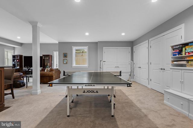 2207 WHITE HORSE RD, Berwyn, PA 19312