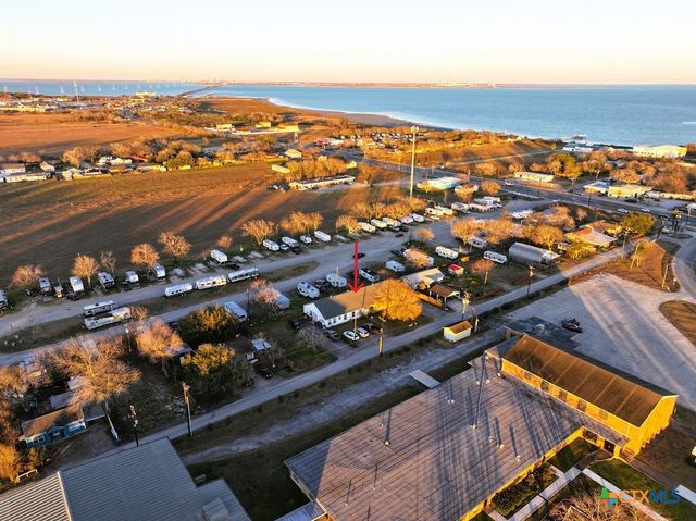 120 Haviland Street, Port Lavaca, TX 77979